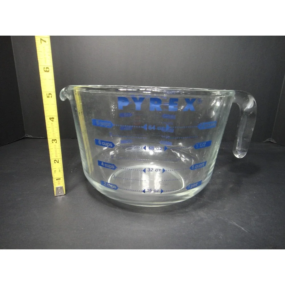 Pyrex vintage glass